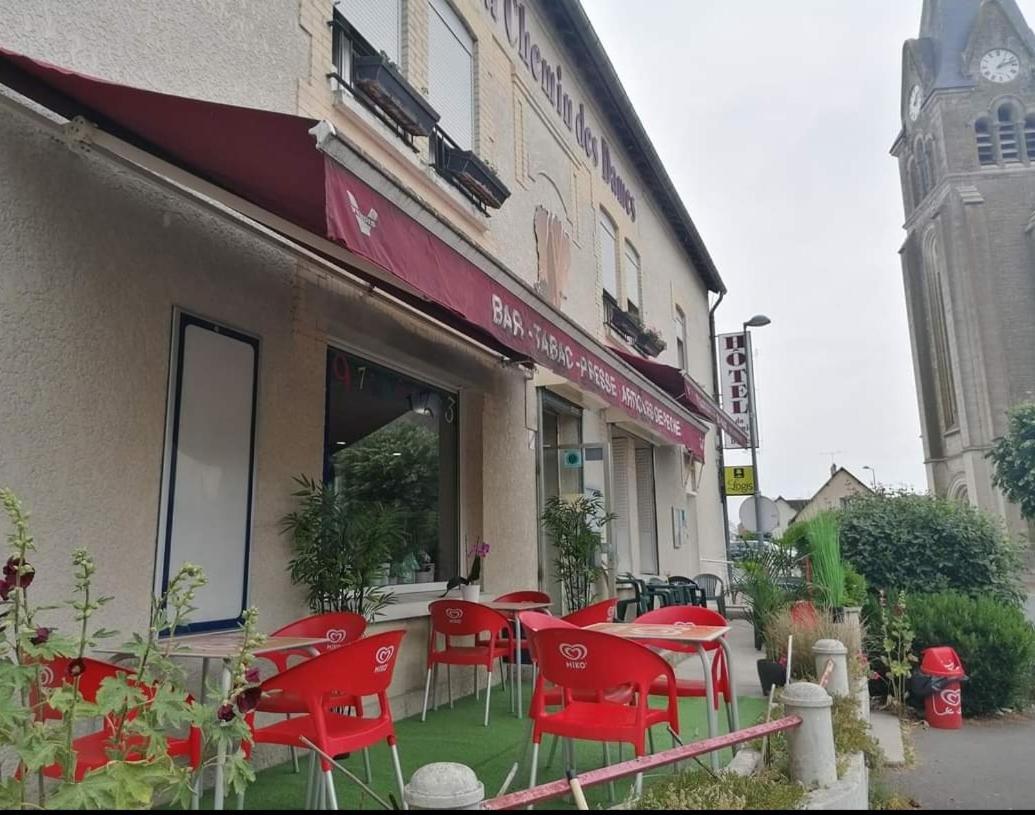 Logis Hotel & Restaurant Du Chemin Des Dames Corbeny Dış mekan fotoğraf