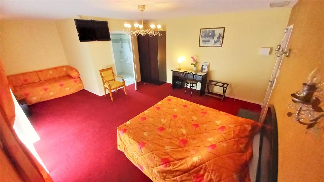 Logis Hotel & Restaurant Du Chemin Des Dames Corbeny Dış mekan fotoğraf