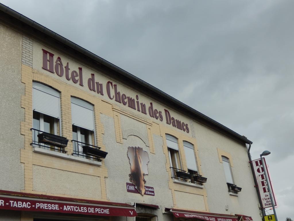 Logis Hotel & Restaurant Du Chemin Des Dames Corbeny Dış mekan fotoğraf