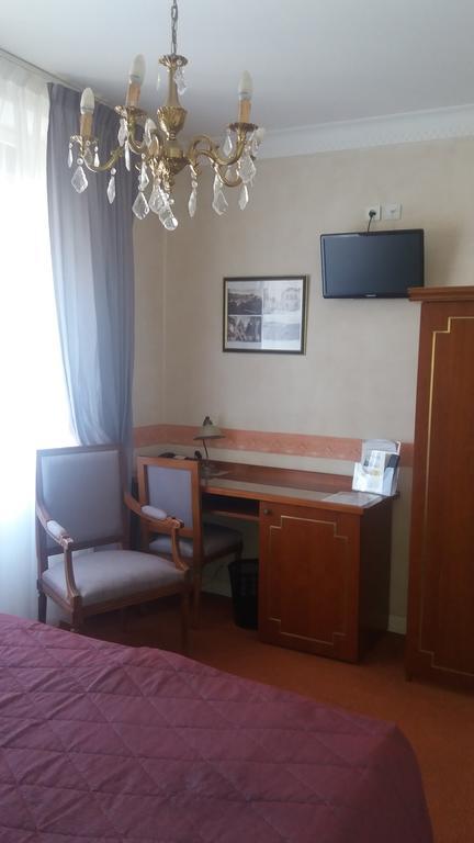 Logis Hotel & Restaurant Du Chemin Des Dames Corbeny Dış mekan fotoğraf