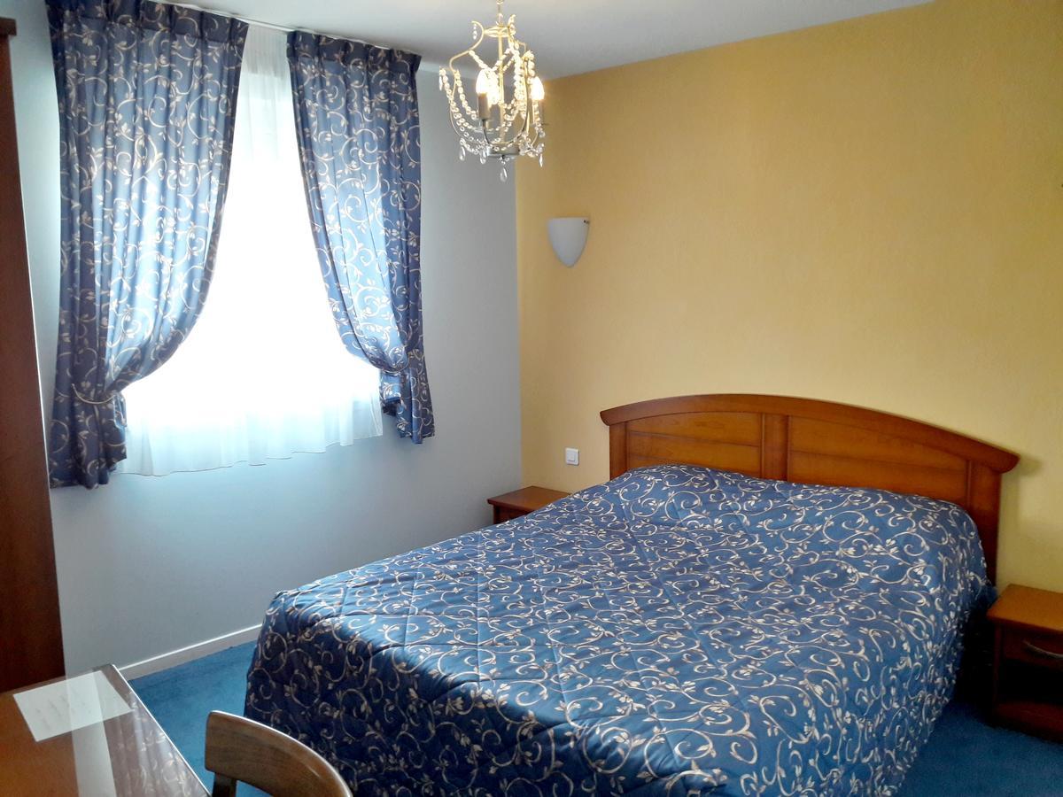 Logis Hotel & Restaurant Du Chemin Des Dames Corbeny Dış mekan fotoğraf