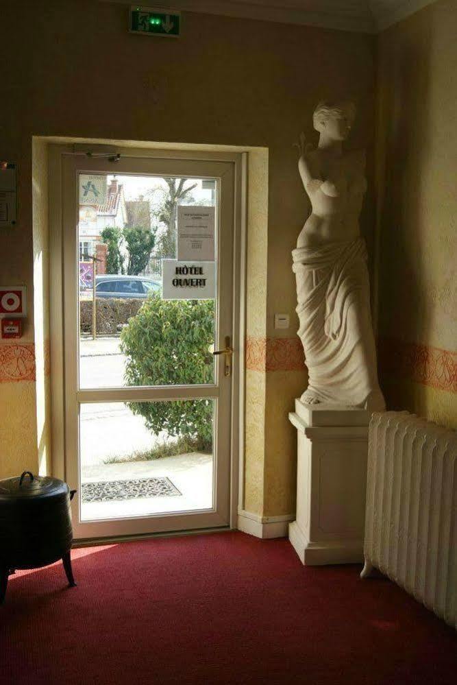 Logis Hotel & Restaurant Du Chemin Des Dames Corbeny Dış mekan fotoğraf